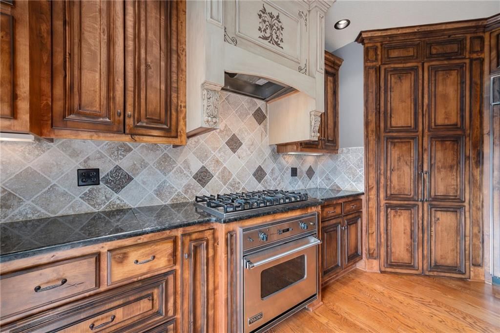 1900 NE 159th Street — photo 14