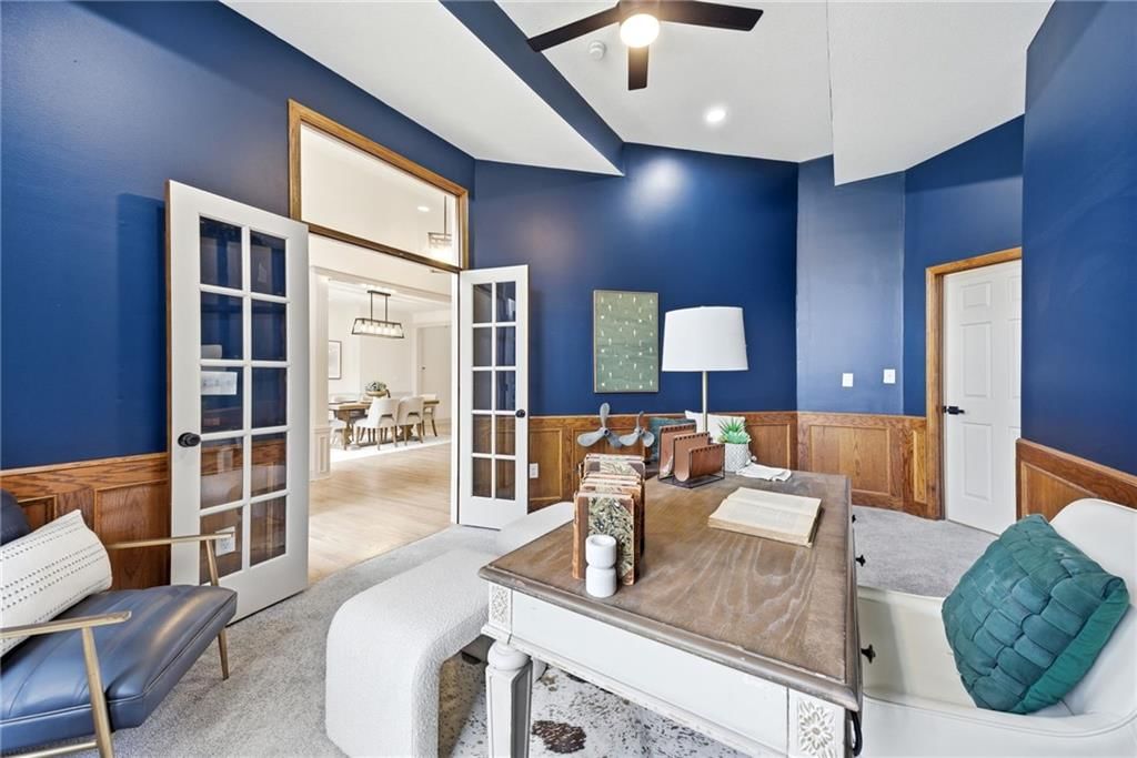2404 SW Wintergreen Court — photo 48