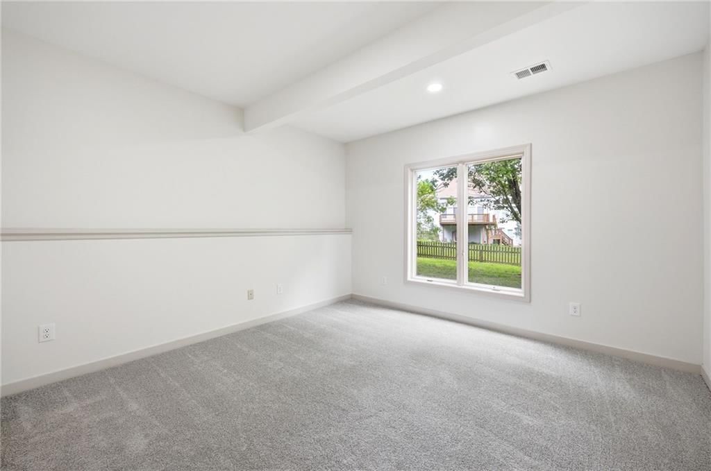 2404 SW Wintergreen Court — photo 65