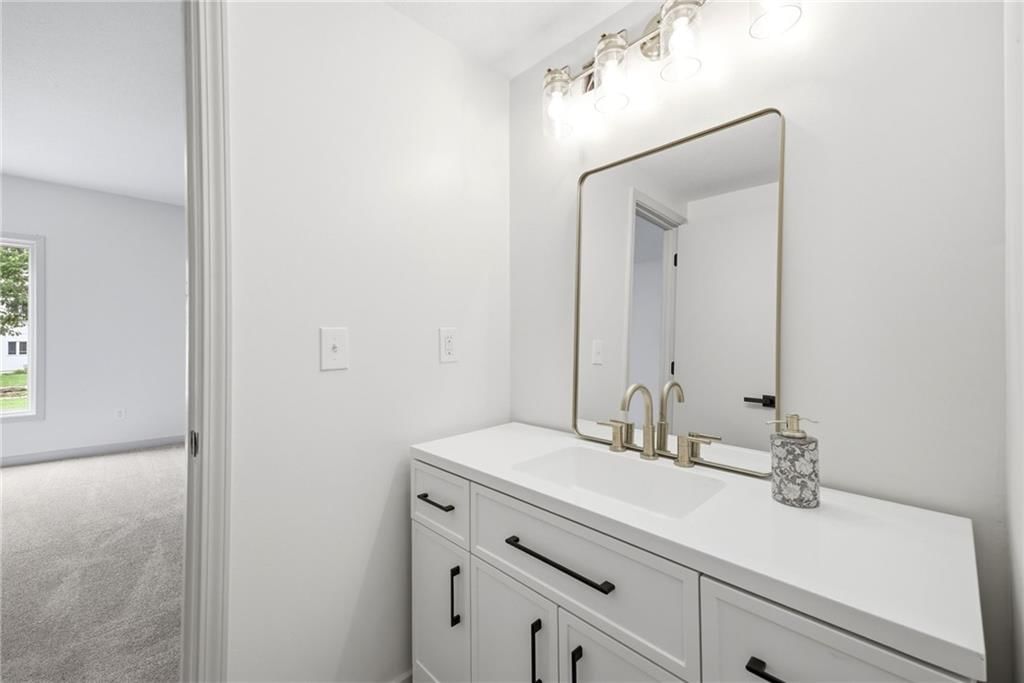 2404 SW Wintergreen Court — photo 70