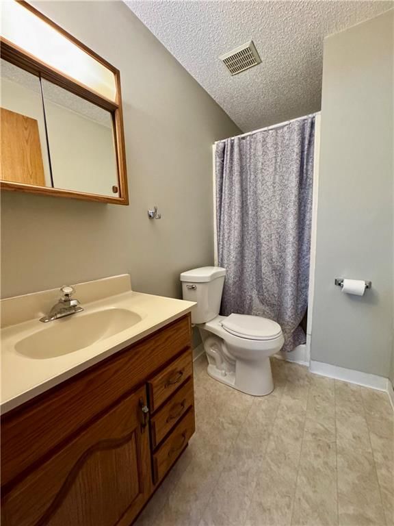 614 W Torrance Street — photo 20