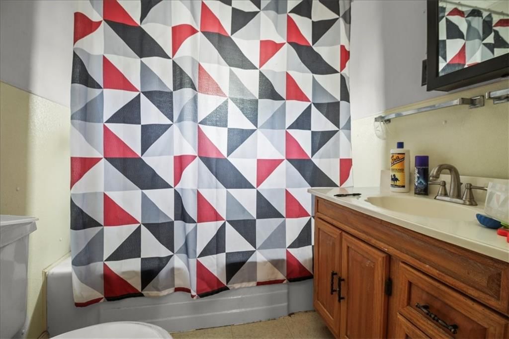 1839 Poplar Street — photo 11