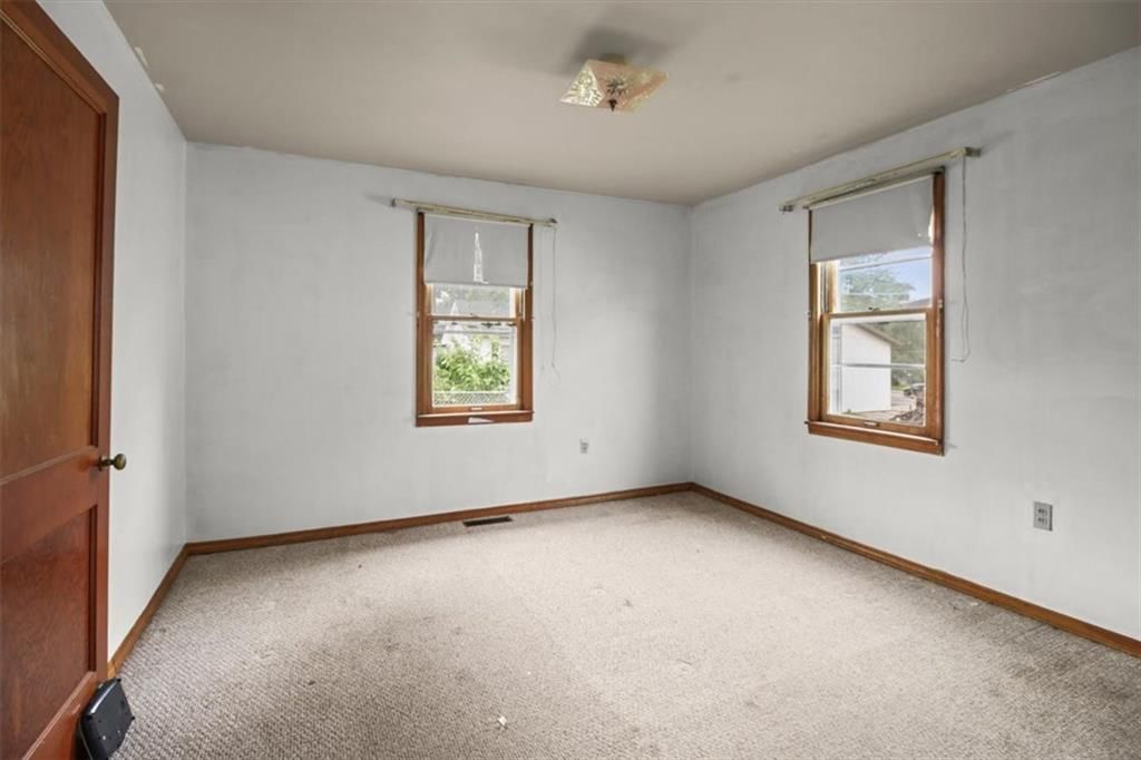 1839 Poplar Street — photo 13