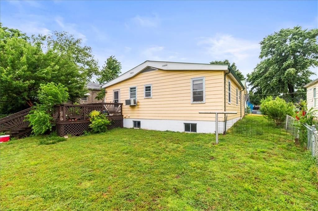 1839 Poplar Street — photo 15