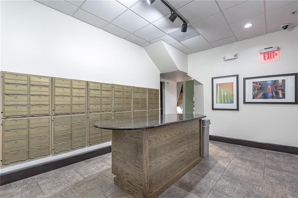 1101 Walnut Street — photo 32