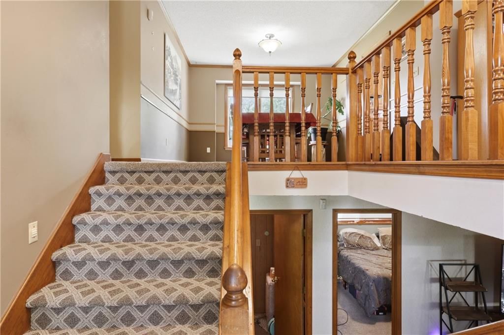 8013 N Lydia Avenue — photo 3