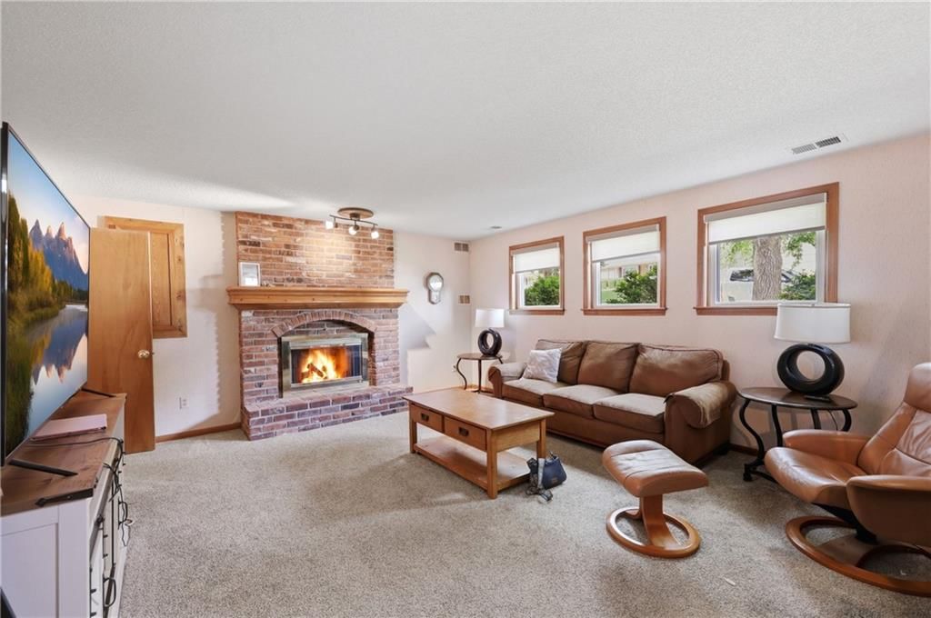 8013 N Lydia Avenue — photo 18