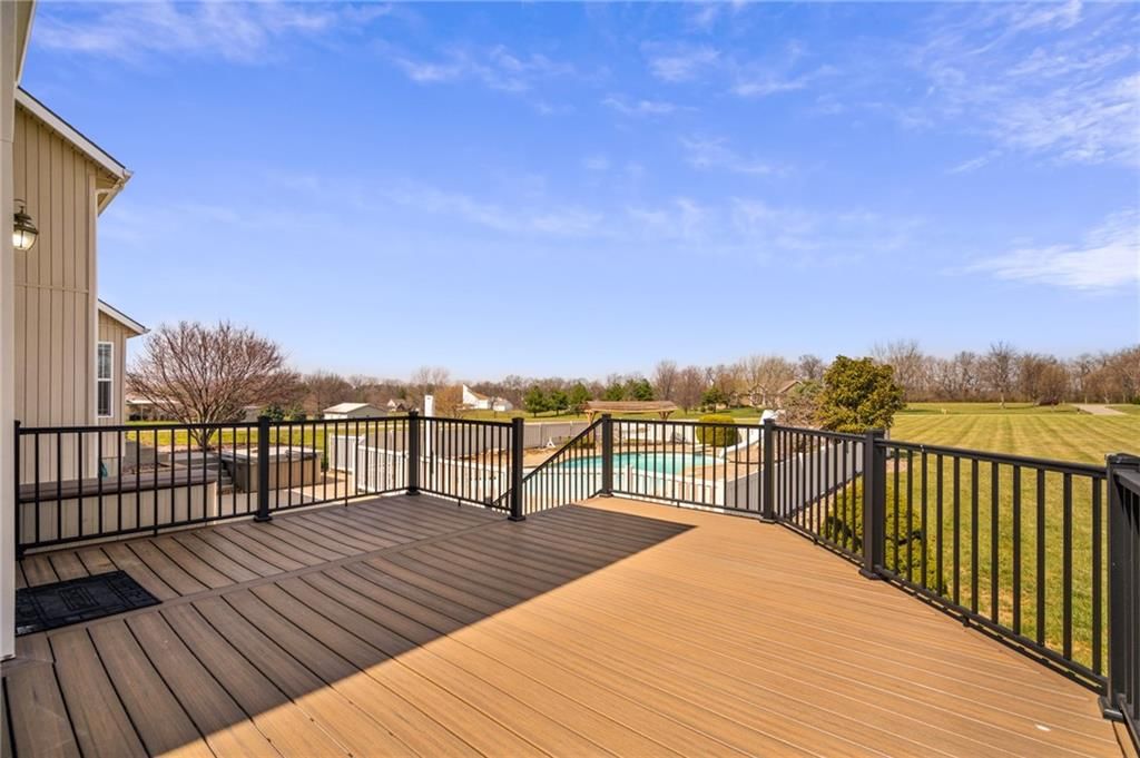 24611 Woodland Circle — photo 30