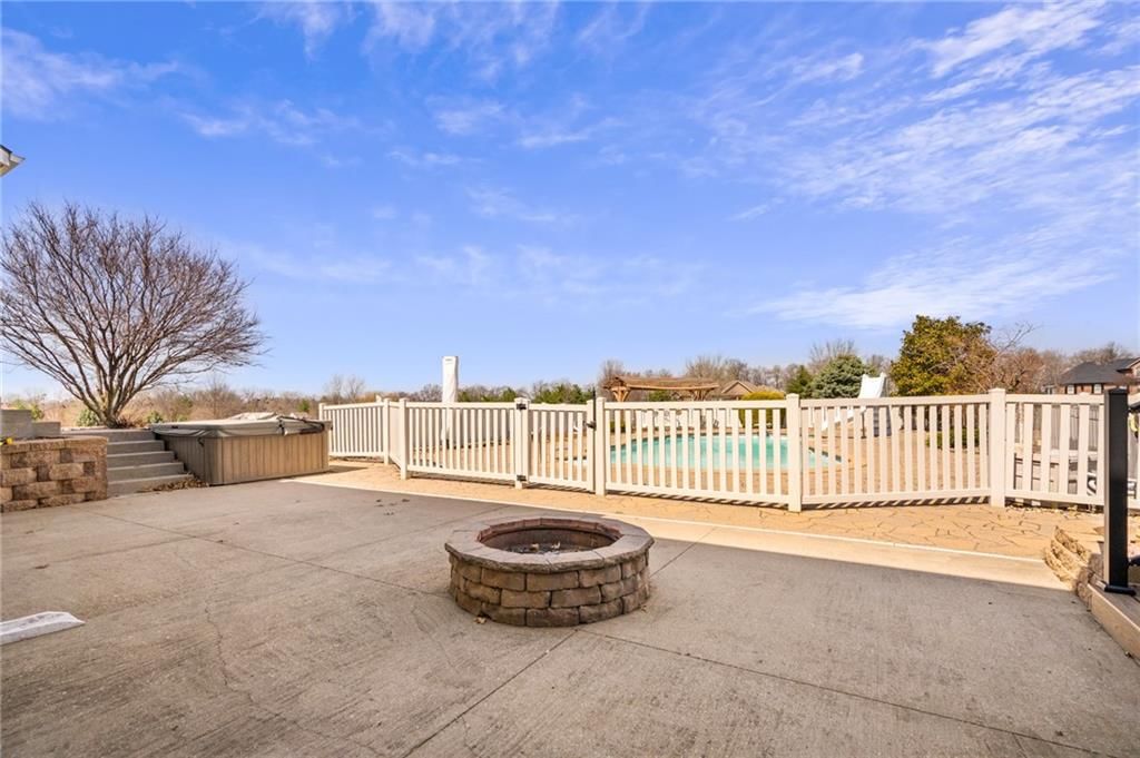 24611 Woodland Circle — photo 31