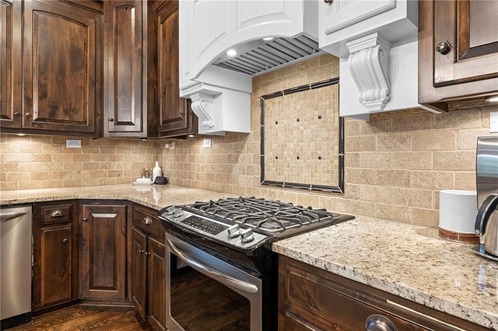 9209 NE 127th Street — photo 18