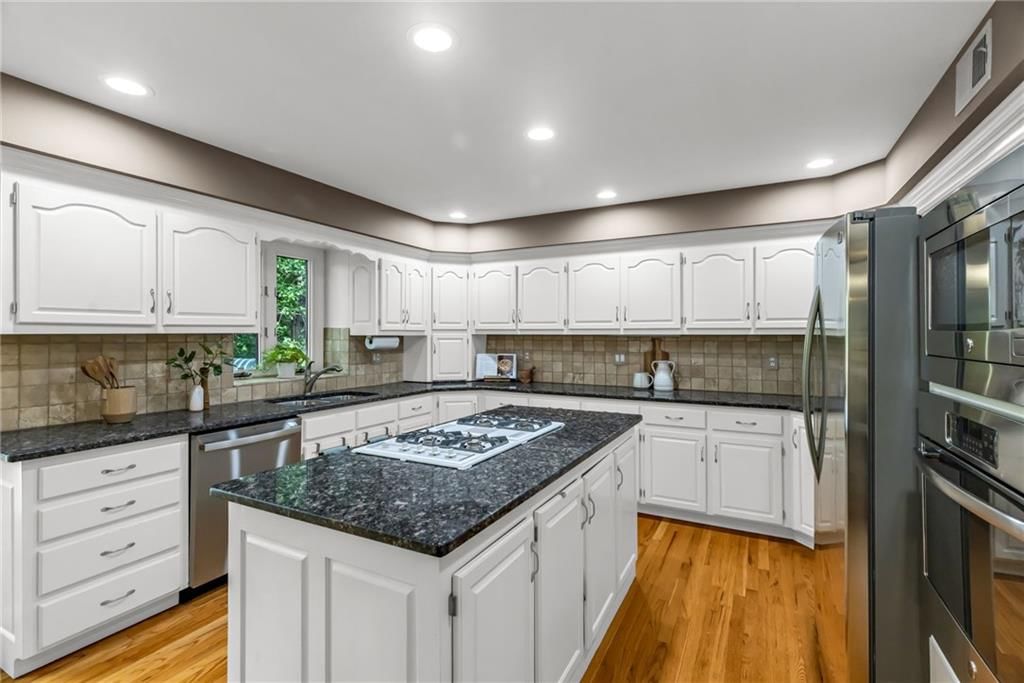 9304 NW 77th Street — photo 15