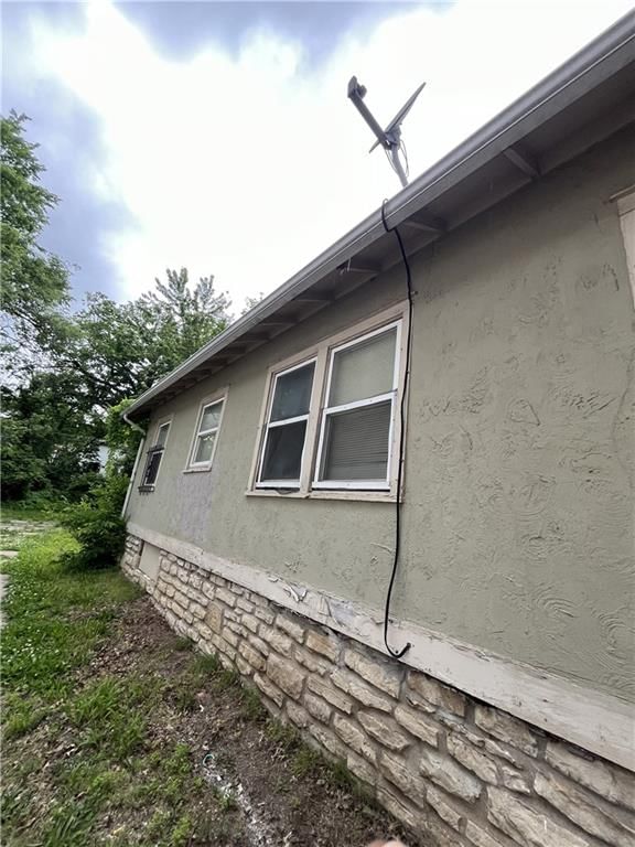 5808 Garfield Avenue — photo 4