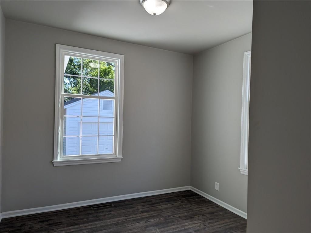 308 E Market Street — photo 9