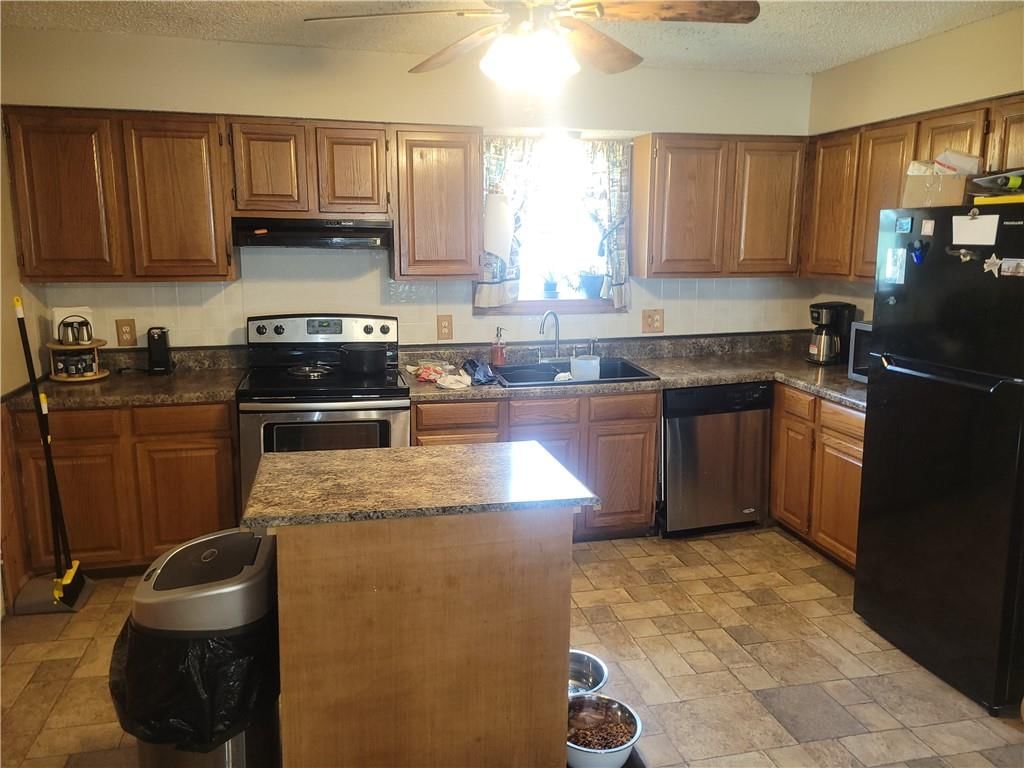 508 S Sinnet Street — photo 2