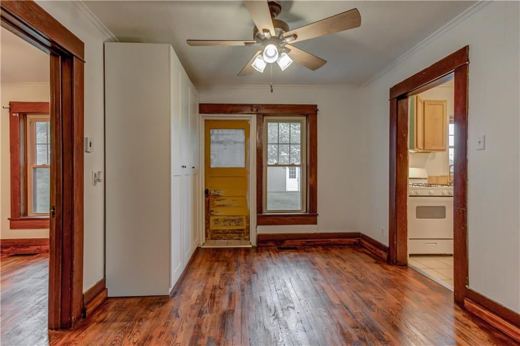 300 W 3rd Street — photo 14
