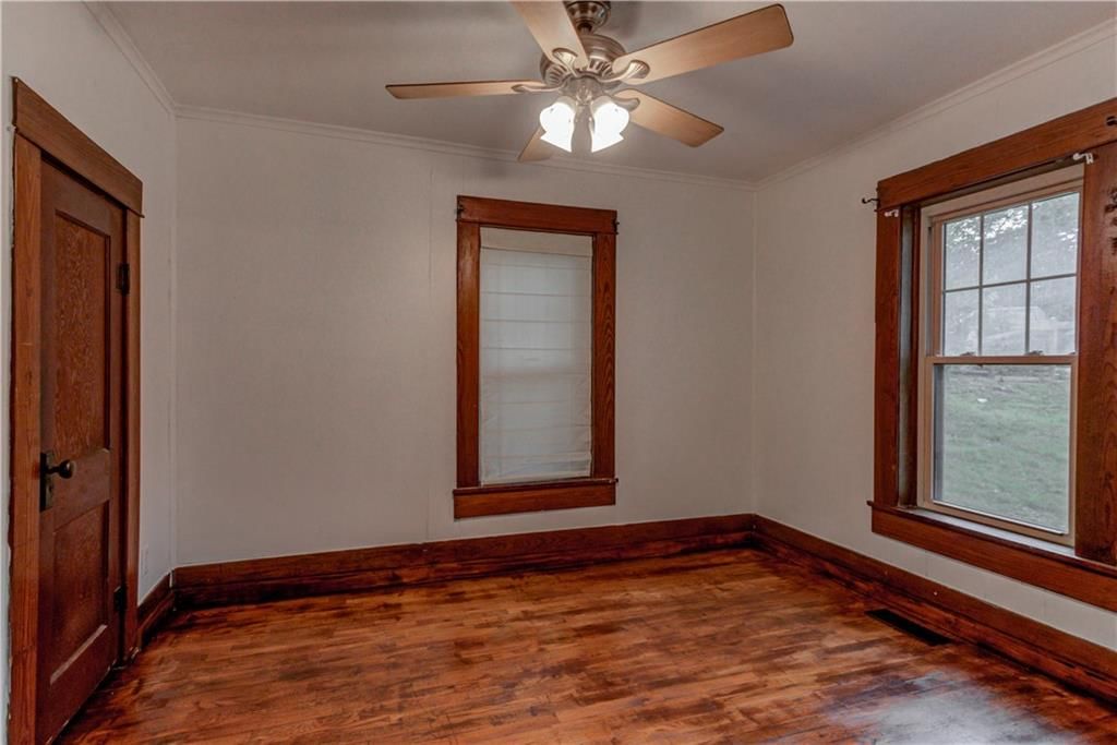 300 W 3rd Street — photo 21