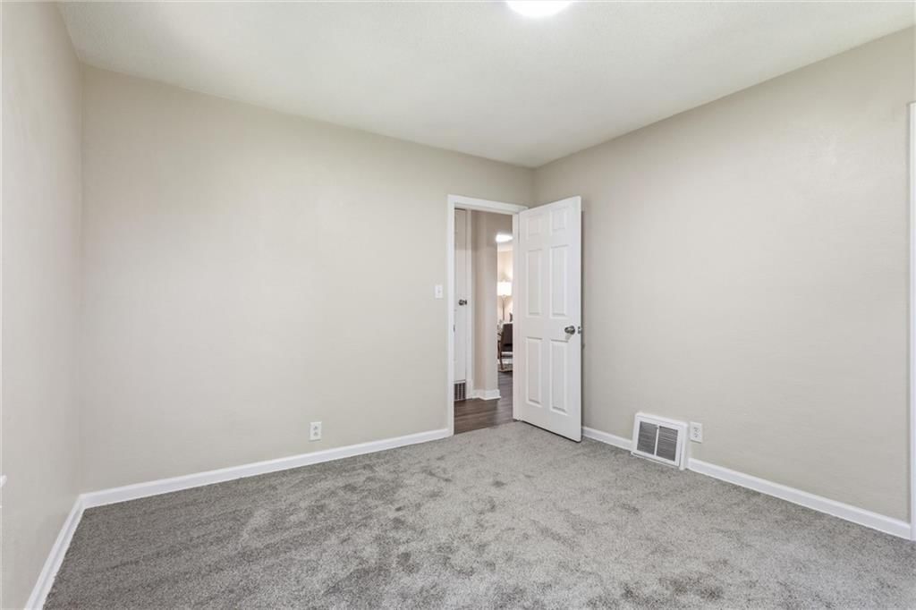 2 NE 70th Terrace — photo 20