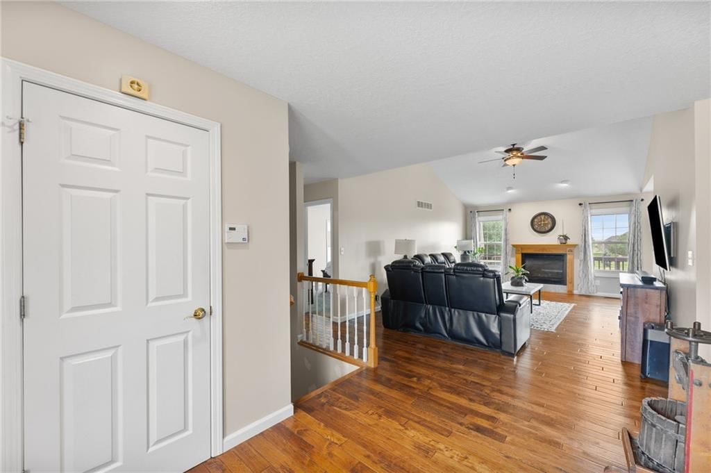 205 Aquila Drive — photo 6