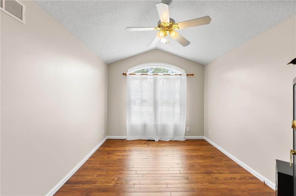 205 Aquila Drive — photo 16