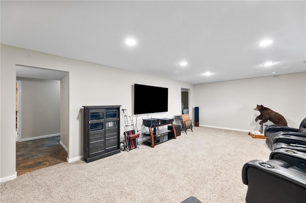 205 Aquila Drive — photo 33