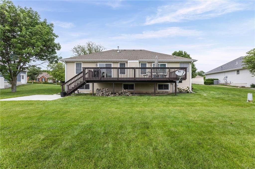 205 Aquila Drive — photo 41