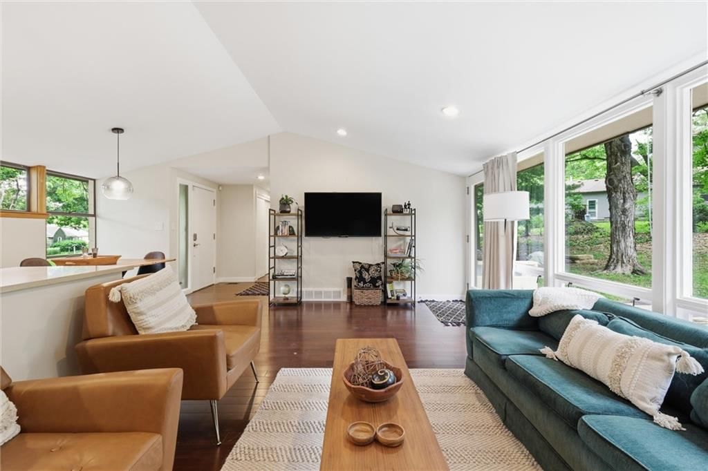 6609 Nall Drive — photo 7