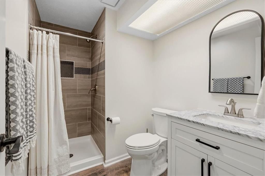 12209 Wenonga Road — photo 44