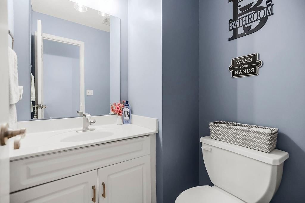 15963 S Avalon Street — photo 9