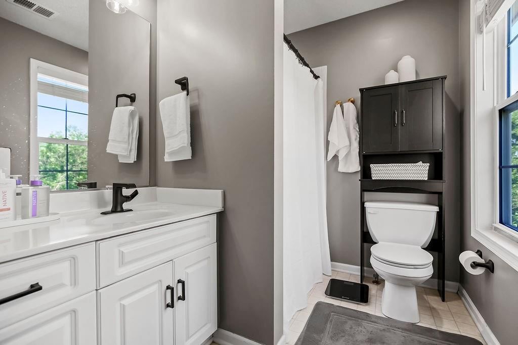 15963 S Avalon Street — photo 16