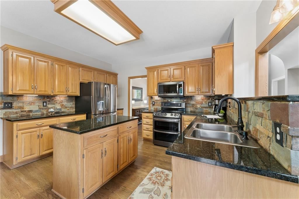 1206 SW Misty Creek Street — photo 13