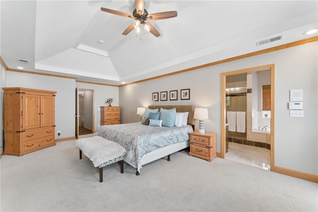 1206 SW Misty Creek Street — photo 27