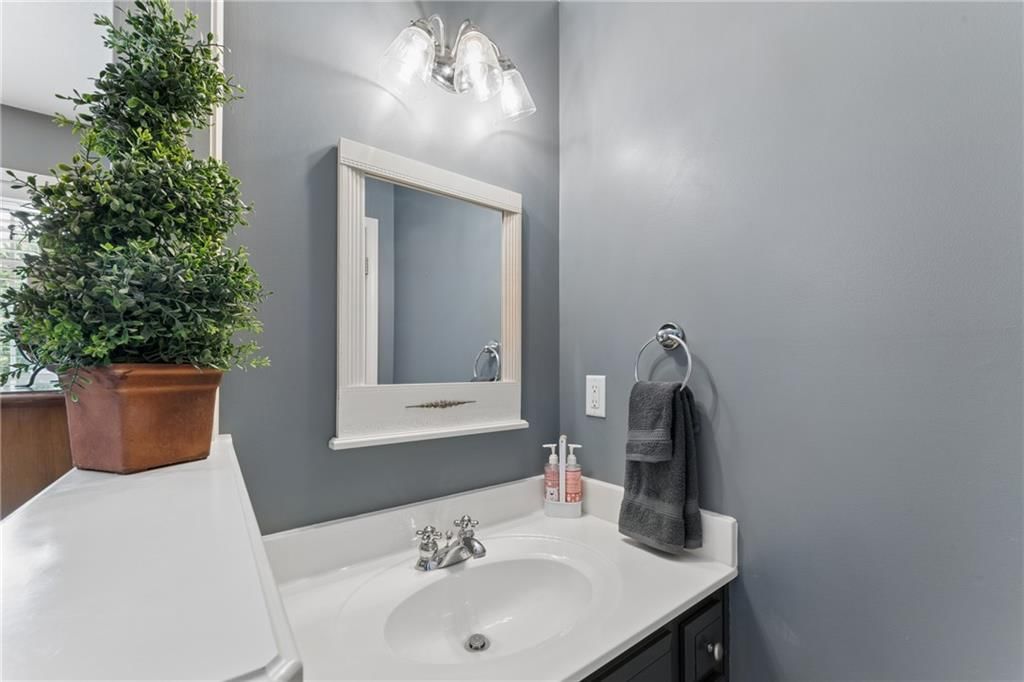 1206 SW Misty Creek Street — photo 33