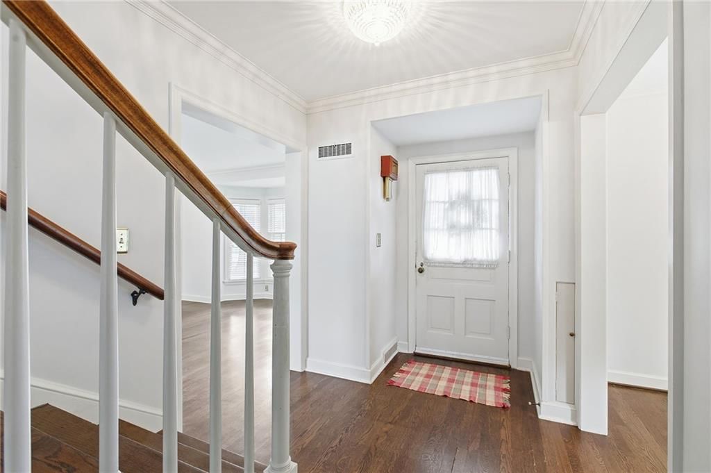 804 Romany Road — photo 4