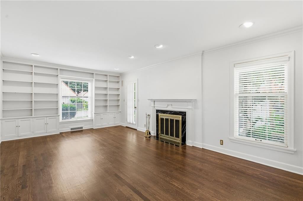 804 Romany Road — photo 8