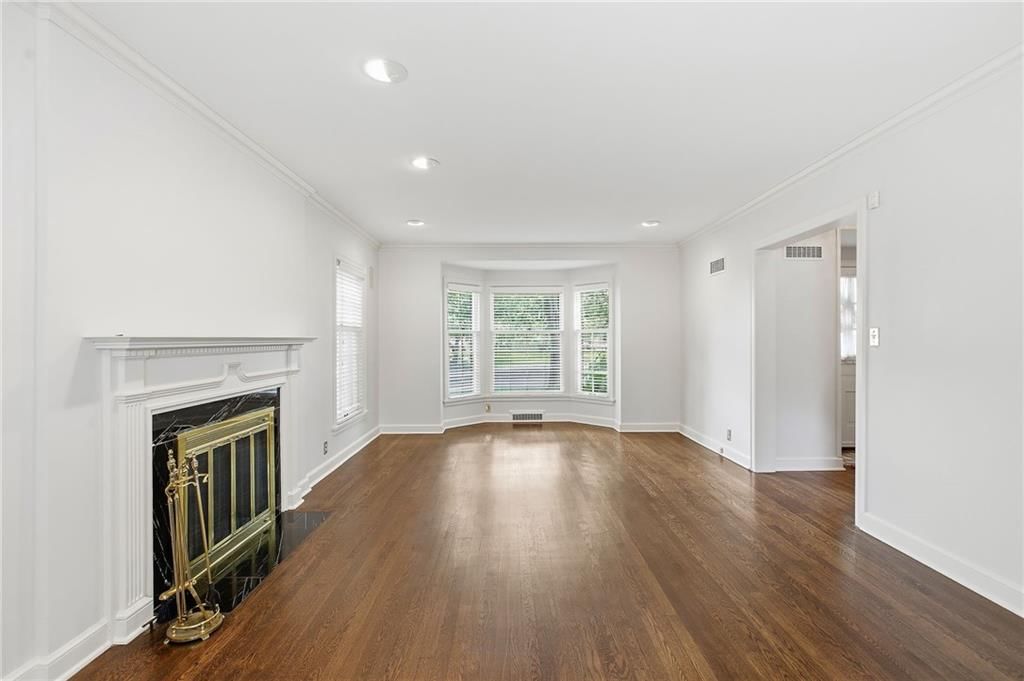 804 Romany Road — photo 9