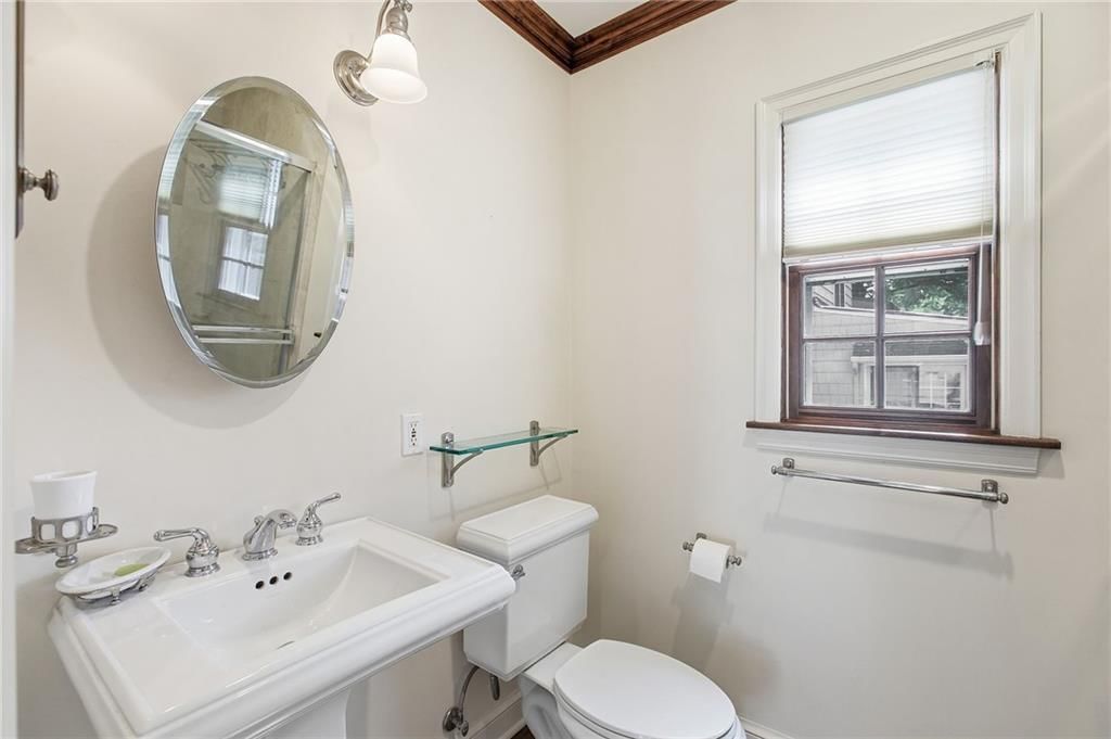 804 Romany Road — photo 16