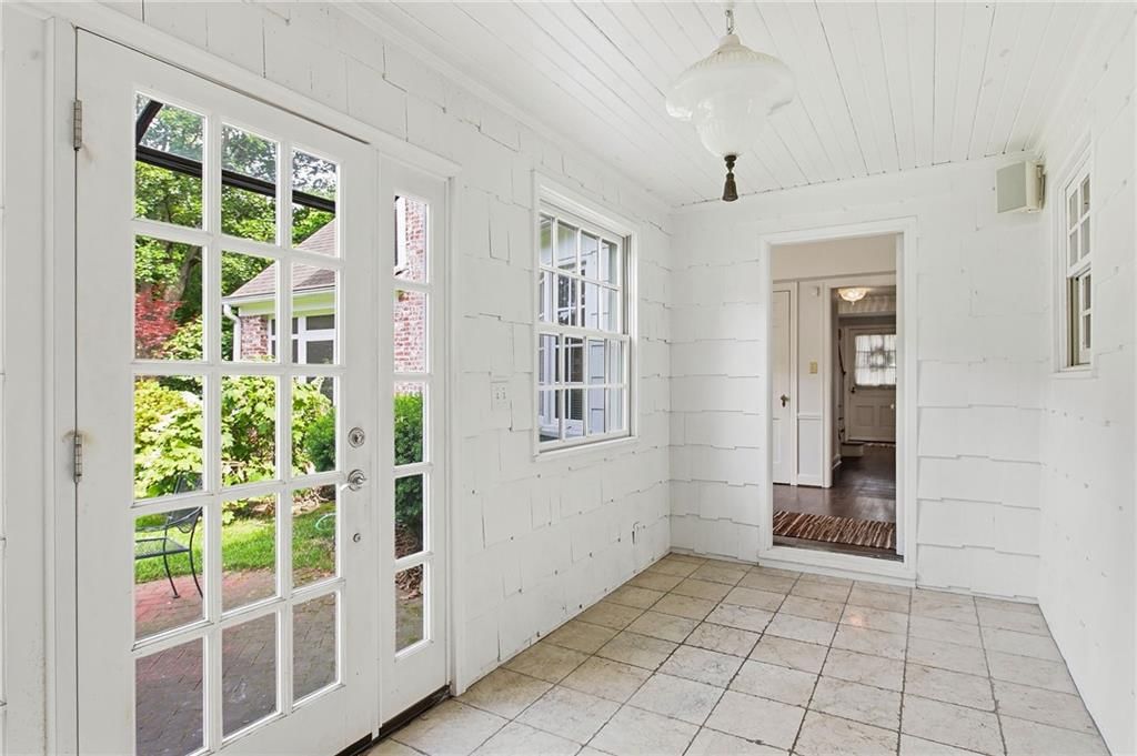804 Romany Road — photo 19