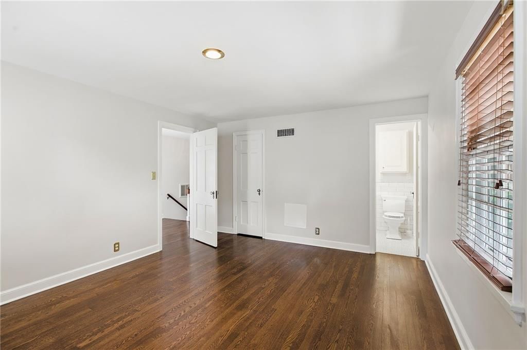 804 Romany Road — photo 24