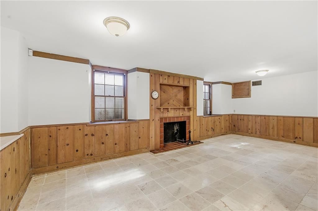 804 Romany Road — photo 32