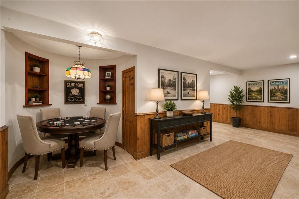 804 Romany Road — photo 44