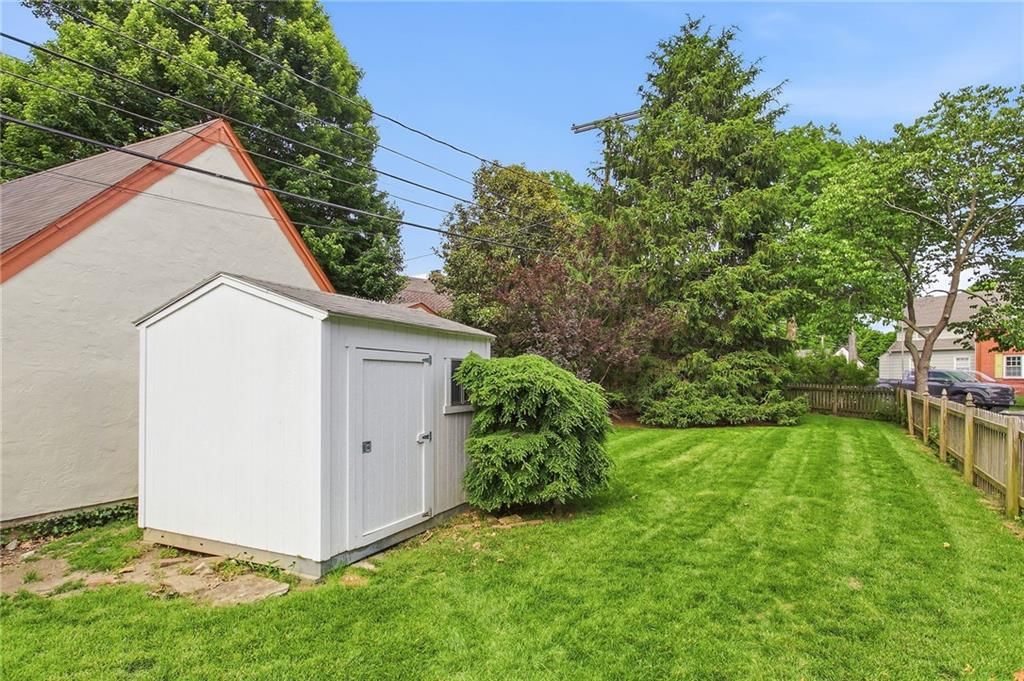 804 Romany Road — photo 49
