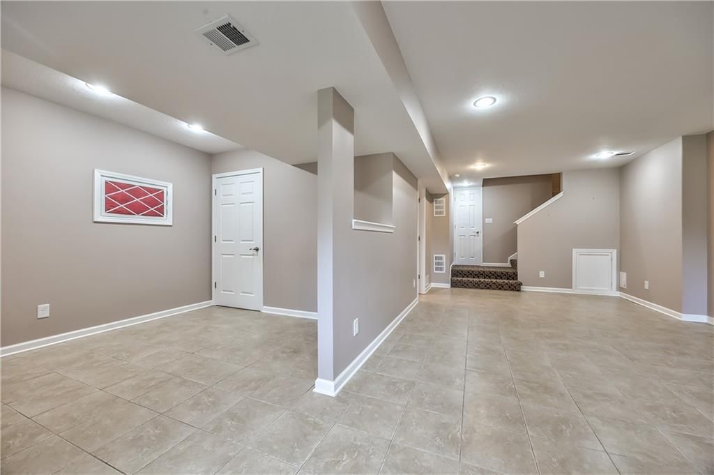 16164 Linden Street — photo 18