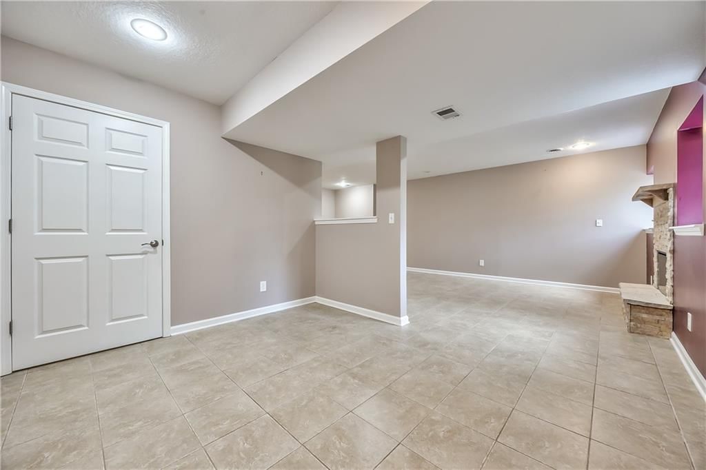 16164 Linden Street — photo 19