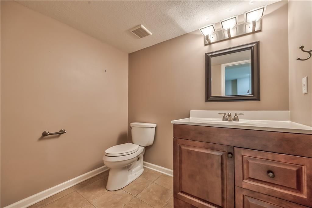 16164 Linden Street — photo 21