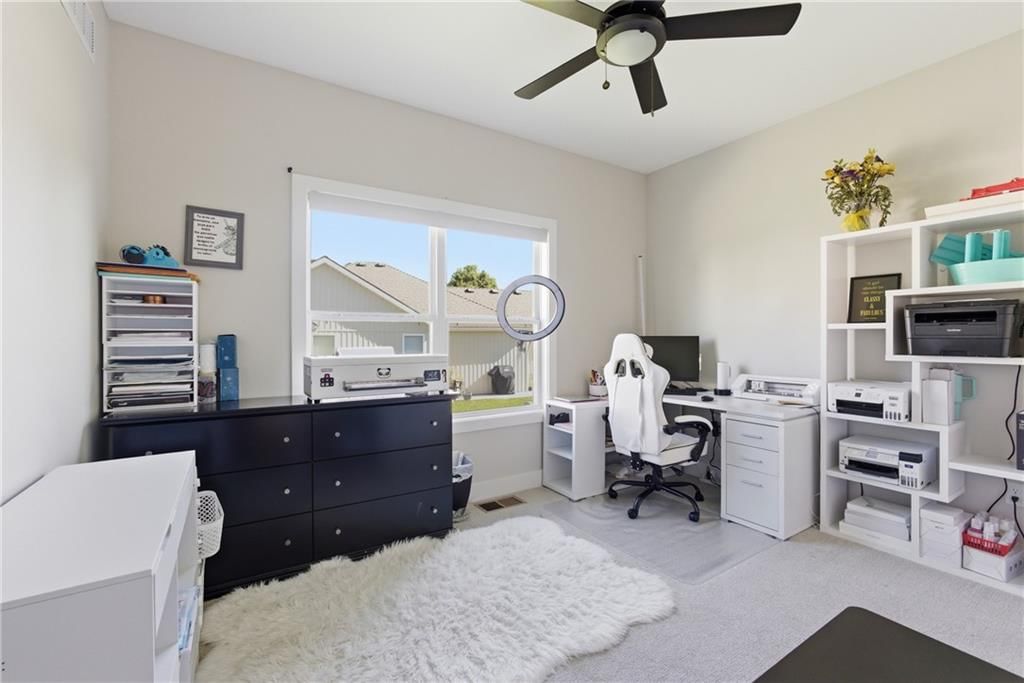 312 Prairie Rose Circle — photo 12