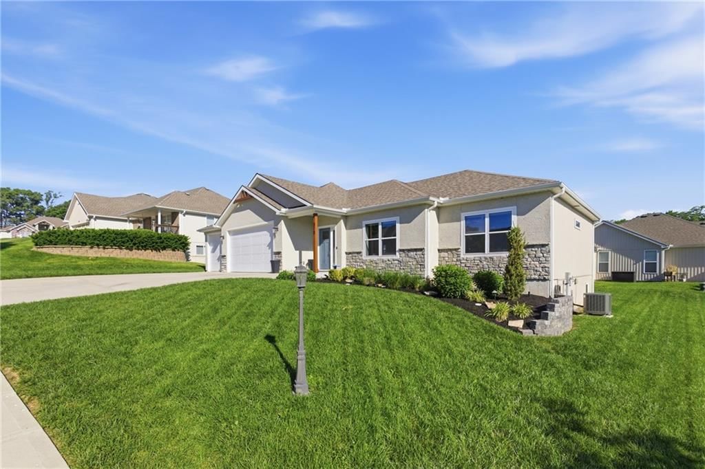 312 Prairie Rose Circle — photo 33