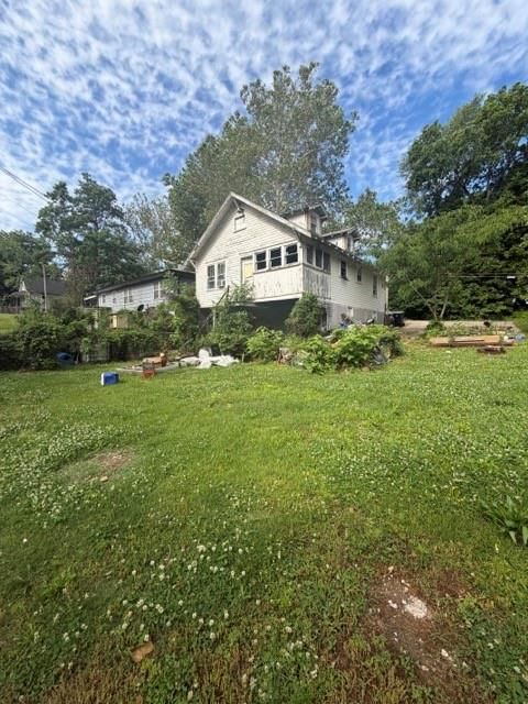 1307 Belmont Avenue — photo 8