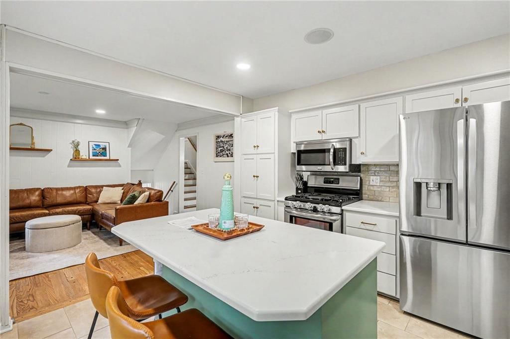 9740 Riggs Street — photo 8