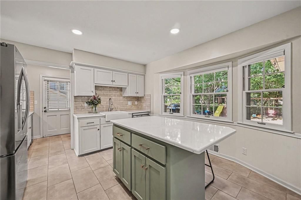 9740 Riggs Street — photo 10