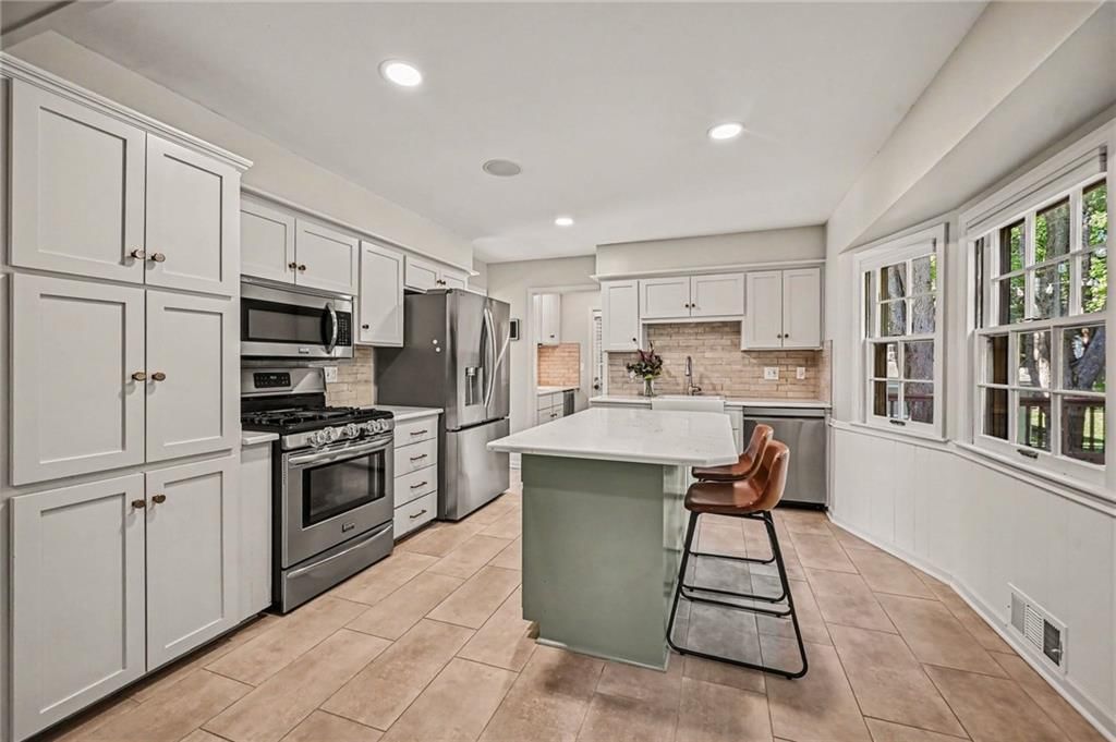 9740 Riggs Street — photo 11